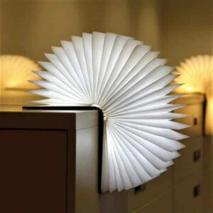 Lampa u obliku knjige - slika 2