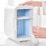 Mini frižider 4L sa ogledalom i led svetlom 220v i 12v - slika 7