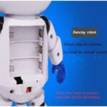 Igračka robot sa svetlom i muzikom - slika 7