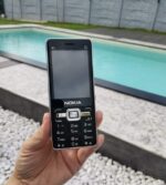 Mobilni telefon Nokia A1 sa 3 sim kartice Srpski meni - slika 3