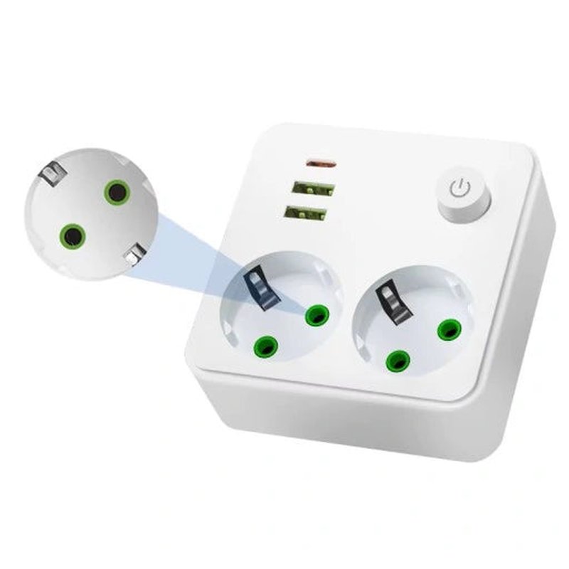 Dupla Utičnica sa 2 USB-A i 1 USB-C Portom – EU Utikač dupla utičnica sa USB punjačem - prednja strana