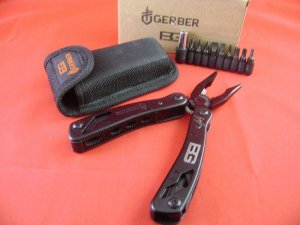 Gerber Multi Alat Klešta — Višenamjenski Džepni Alat sa Futrolom - Gerber Multi Alat Klesta 2 1.Jpg