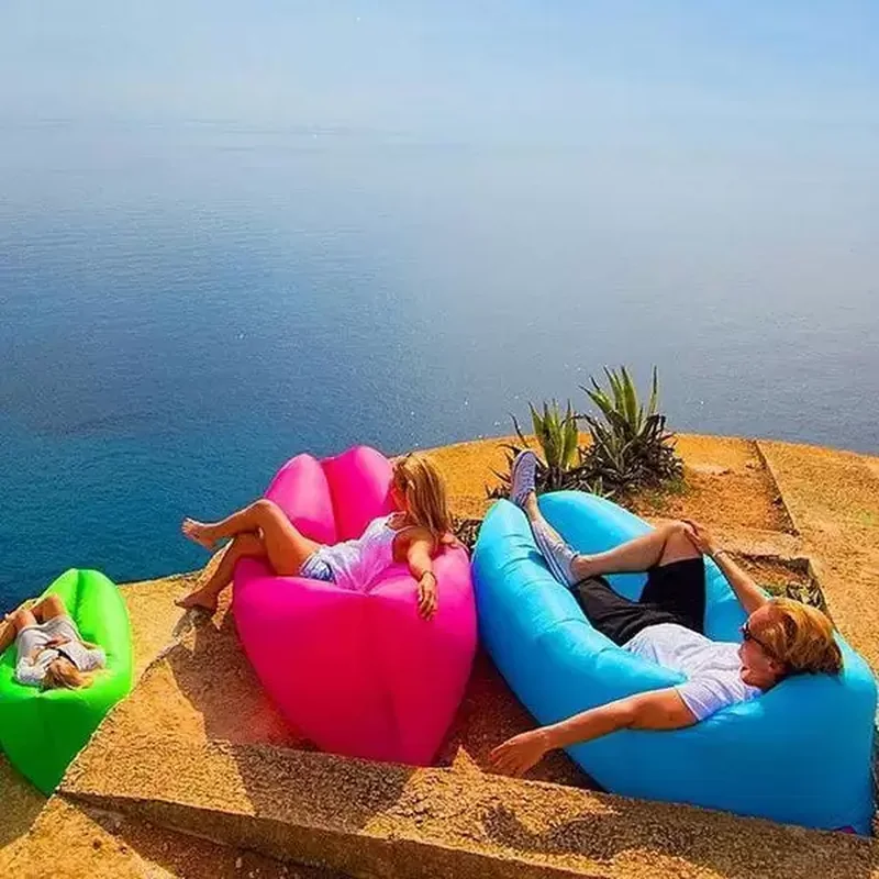 vazdušna sofa na naduvavanje — detalji