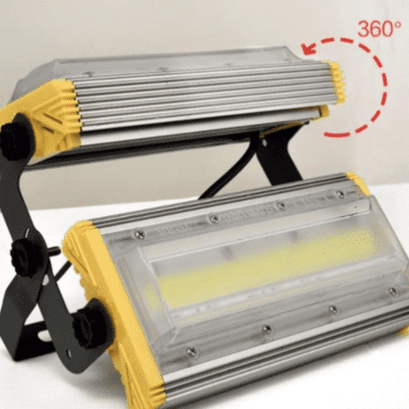 COB LED reflektor 100W — u upotrebi