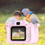 dečiji digitalni fotoaparat - u upotrebi