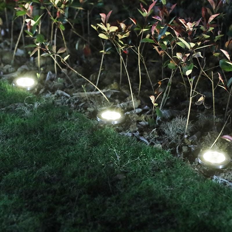 solarne LED lampe za baštu — detalji