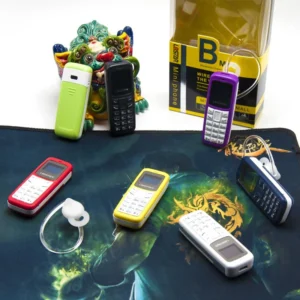 BM30 mini mobilni telefon sa menjačem glasa