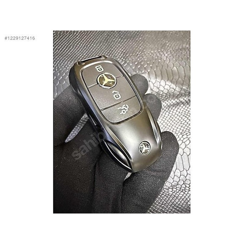 Mini telefon Mercedes Benz oblika ključa – Dual SIM sa Bluetoothom mini mobilni telefon - u upotrebi