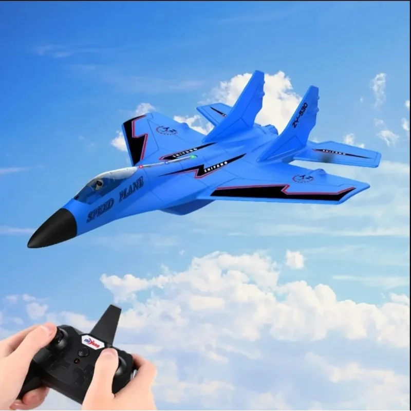 Akrobatski RC avion ZY-530 Pro na daljinsko upravljanje RC avion ZY-530 - u upotrebi