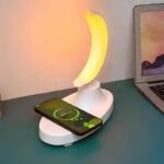 lampa sa bežičnim punjačem - u upotrebi
