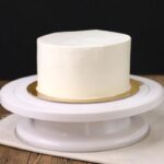 postolje za ukrašavanje torte - u upotrebi